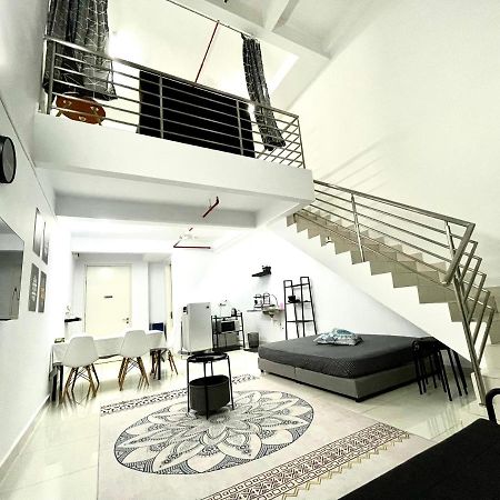 Minimalist Loft IV @Decentrum Apartment Kajang Luaran gambar