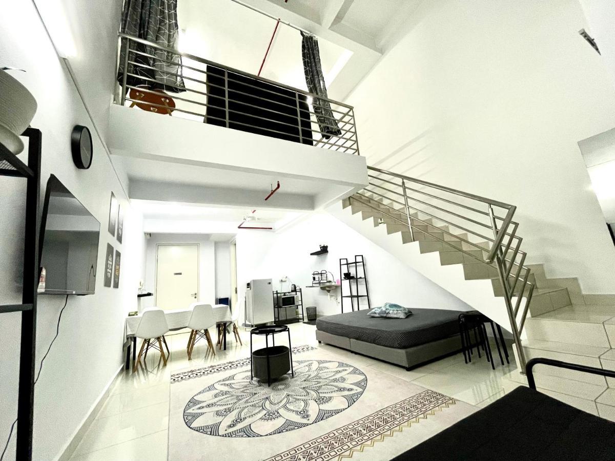 Minimalist Loft IV @Decentrum Apartment Kajang Luaran gambar